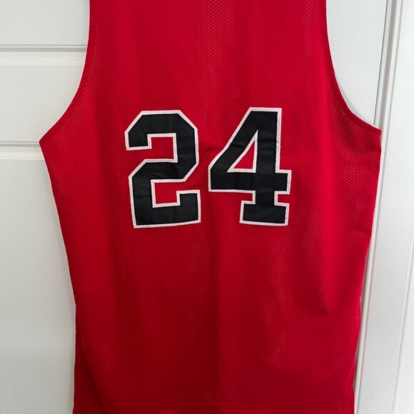 Chicago Bulls Jursey - Picture 2 of 4